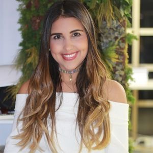 Meet your Posher, Valentina